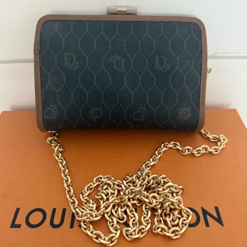 Vintage Dior small purse - Picture 3 of 9